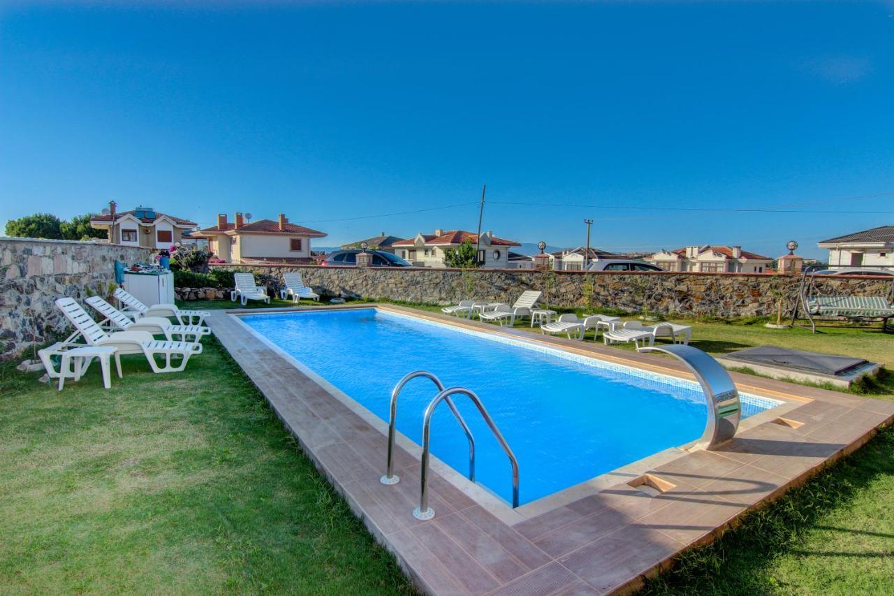 Cunda Bal Konak Ayvalı Exterior foto